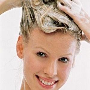 Shampoo para cabelos coloridos - restauração e proteção de cor