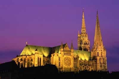 Catedral gótica - a grandeza do pensamento medieval arquitetônico