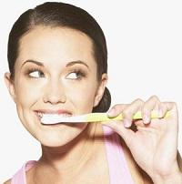 O segredo do sorriso de Hollywood: pasta de dente 